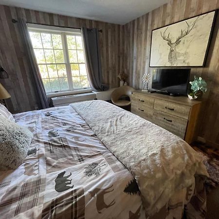 Gorgeous 1St Fl Mtn View Jiminy Suite Sleeps 4 Ski On Off ハンコック エクステリア 写真