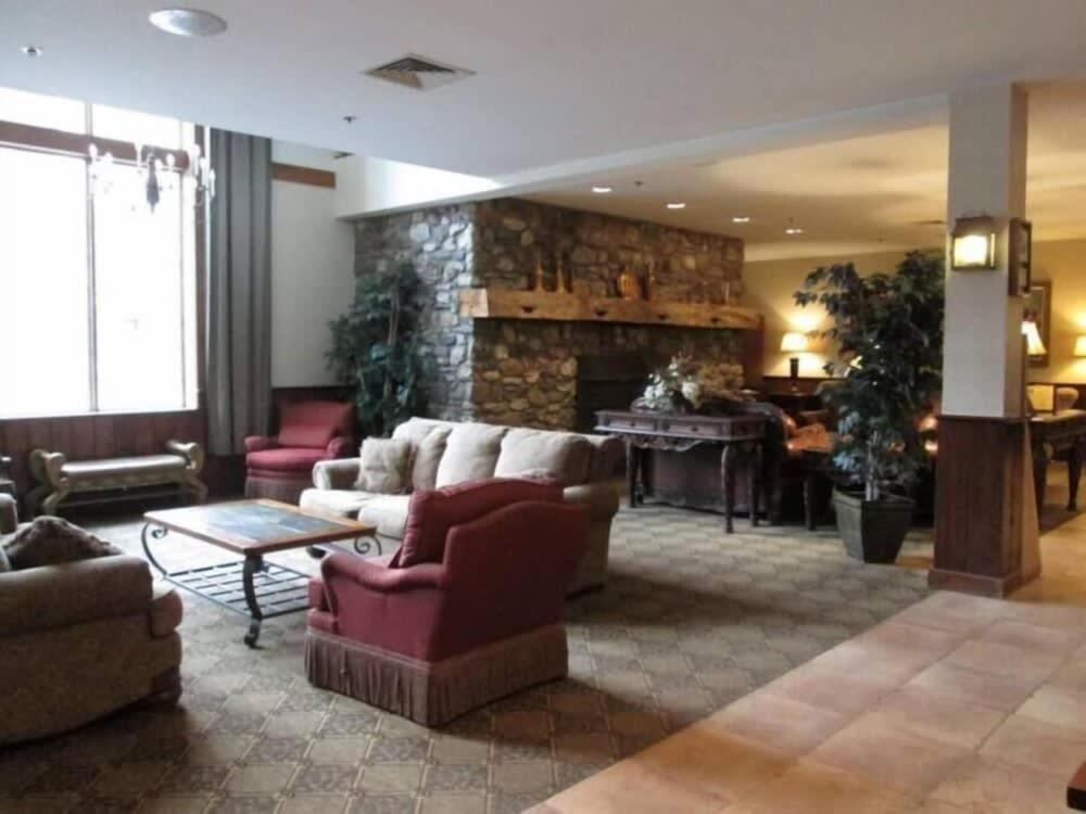 Gorgeous 1St Fl Mtn View Jiminy Suite Sleeps 4 Ski On Off ハンコック エクステリア 写真
